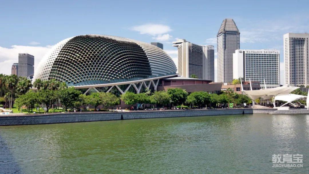 业余篮球爱好者在哪里可以找到表演赛资源_0